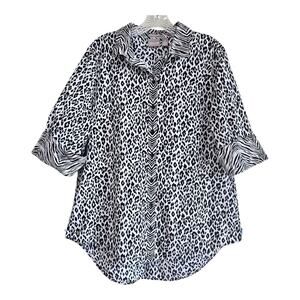 CHICO'S 2 Women 12 14 Blouse Button Up Animal Print Contrast Cuff 3/4 Sleeve 42"